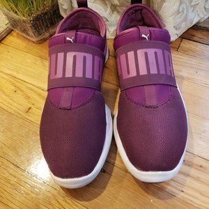 Puma Ladies Pull On  Sneakers size 9 Plum Purple color